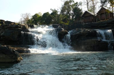 tadlo waterfalls.JPG